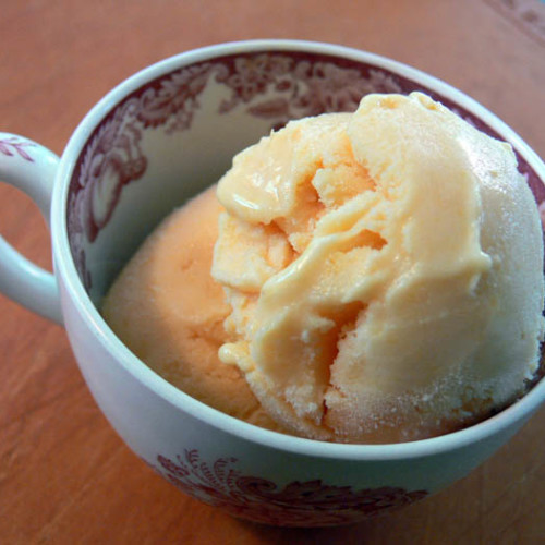 Summertime Peach Ice Cream
